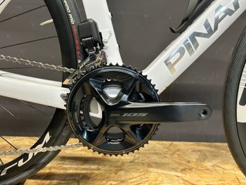 Used Pinarello F5 105 Di2 2023 2023 Road & Gravel, Black — image 3 of 7