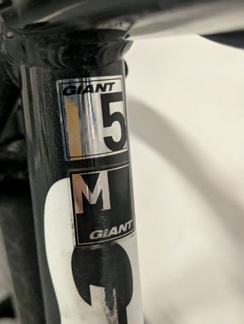 Used Giant Defy 5 2016 Road & Gravel, Black — image 10 of 10