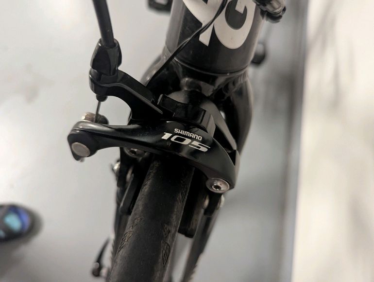 Used Giant Defy 5 2016 Road & Gravel, Black — image 5 of 10