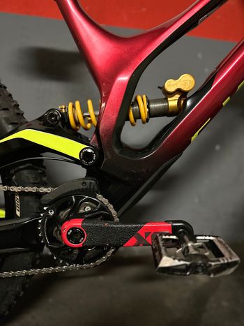 Gebrauchtes Specialized Demo 8 2017 Mountainbike, Rot — Bild 3 von 6