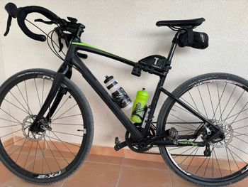 Used Giant Revolt 1 2015 2015 Road & Gravel, Black — image 6 of 9