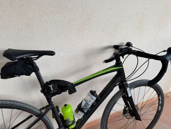 Used Giant Revolt 1 2015 2015 Road & Gravel, Black — image 4 of 9