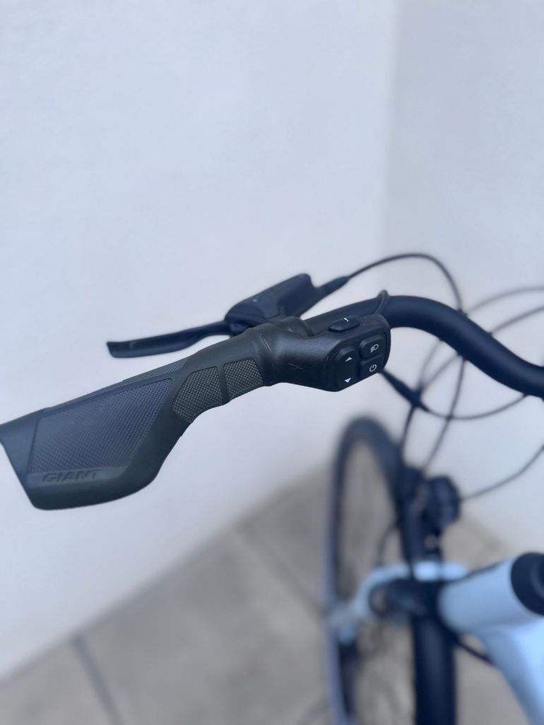 Used Giant Entoure E+ Nexus 2024 Urban, Blue — image 7 of 10