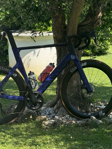 Used Canyon Aeroad Shimano Ultegra Di2 2024 Road & Gravel, Blue — image 3 of 4