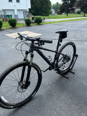 Used Trek X-Caliber 7 2018 2018 Mountainbike, Light Gray, 27.5, 29 — image 4 of 4
