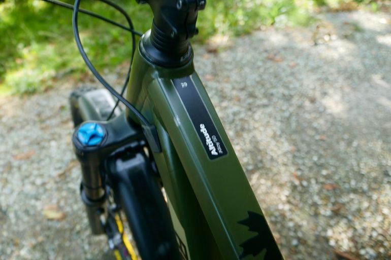 Used Rocky Mountain Altitude SRAM XX1 Eagle AXS 2022 Mountainbike, Black — image 8 of 13