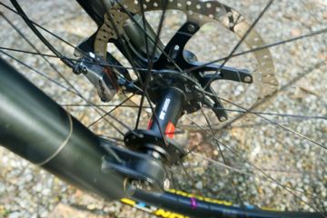 Used Rocky Mountain Altitude SRAM XX1 Eagle AXS 2022 Mountainbike, Black — image 9 of 13