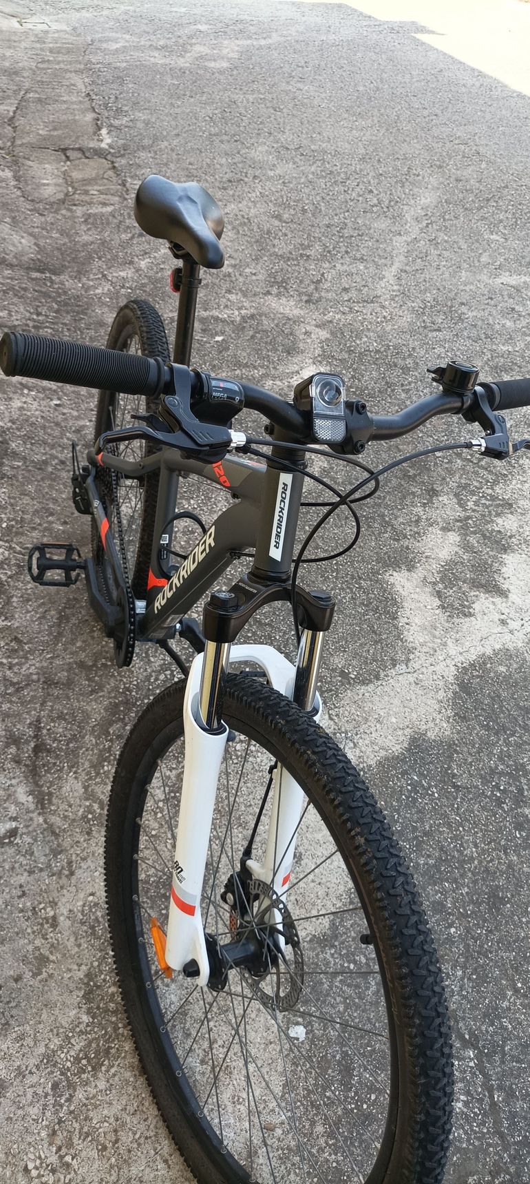 Used ROCKRIDER Rockrider St 120 2022 Mountainbike, Light Gray — image 3 of 4