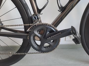 Used Scott Addict 10 disc 2019 2019 Road & Gravel, Black — image 3 of 10