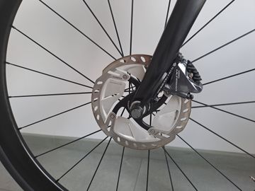 Used Scott Addict 10 disc 2019 2019 Road & Gravel, Black — image 5 of 10