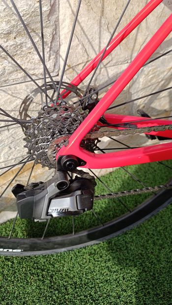 Used Mendiz F9 2024 Road & Gravel, Red — image 8 of 15