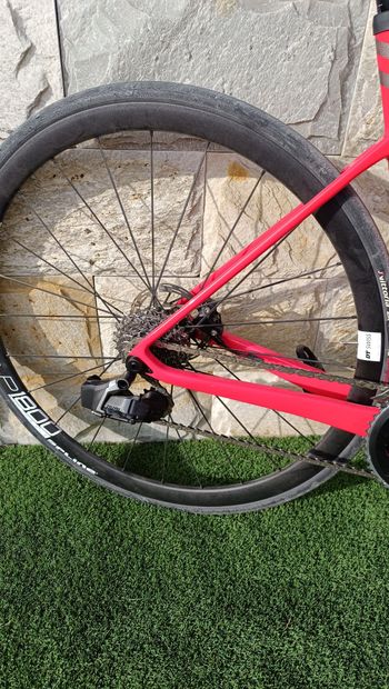 Used Mendiz F9 2024 Road & Gravel, Red — image 9 of 15