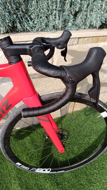 Used Mendiz F9 2024 Road & Gravel, Red — image 14 of 15