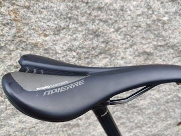 Used Lapierre Spicy Team CF 2021 2021 Mountainbike, Black, 29 — image 8 of 18