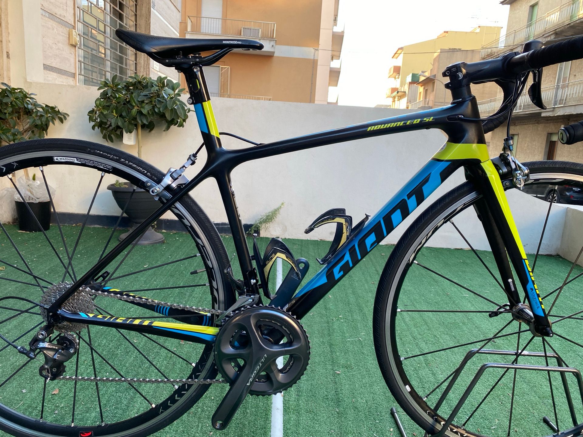 Bikes Giant Tcr Advanced Sl2 2017 Giant TCR Advanced SL 2-KOM Road
