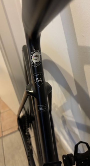 Used Specialized Venge S-Works 2018 Road & Gravel, Black — image 4 of 5
