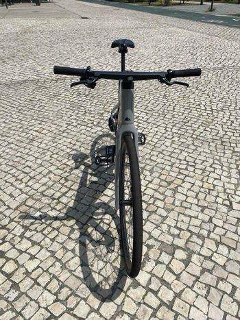 Used Canyon Roadlite ONfly CF 2023 Road & Gravel, Light Gray — image 4 of 6