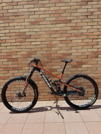 Used Trek Slash 8 2022 2022 Mountainbike, Light Gray — image 9 of 10