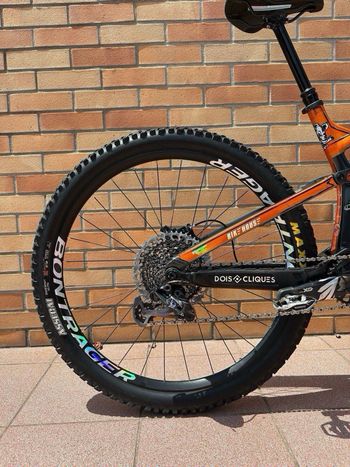 Used Trek Slash 8 2022 2022 Mountainbike, Light Gray — image 2 of 10