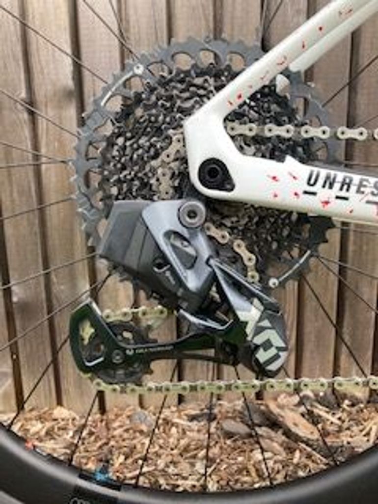 Used BMC Urs SRAM Force eTap AXS 2023 Road & Gravel, White — image 5 of 8