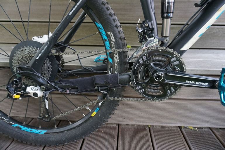 Tweedehands Canyon Nerve AL+ 2014 Mountainbike — afbeelding 3 van 13