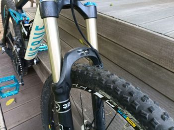 Tweedehands Canyon Nerve AL+ 2014 Mountainbike — afbeelding 9 van 13