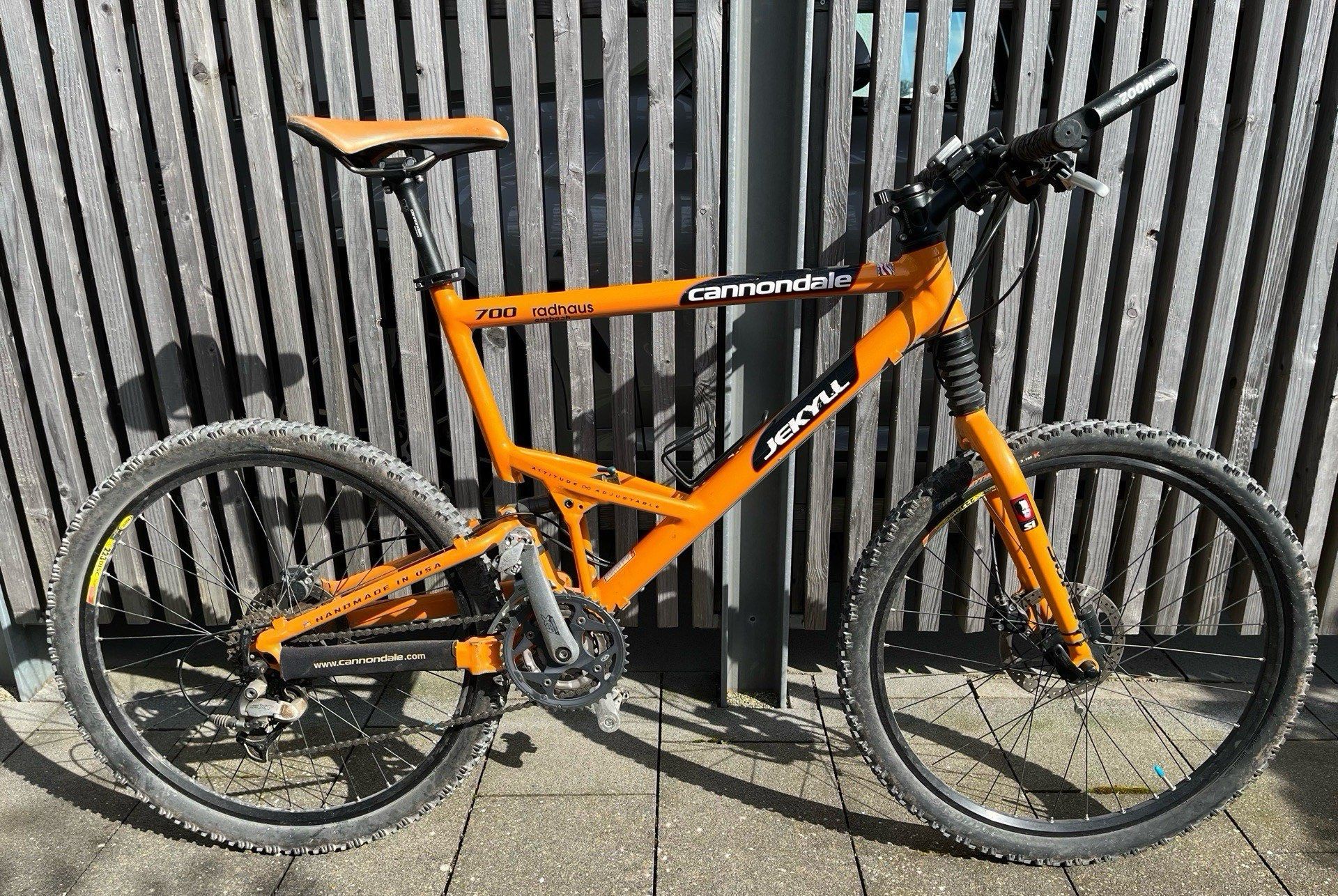 Mountain Jekyll 700 Bike Frame Cannondale Jekyll 700 Lefty Bicycle