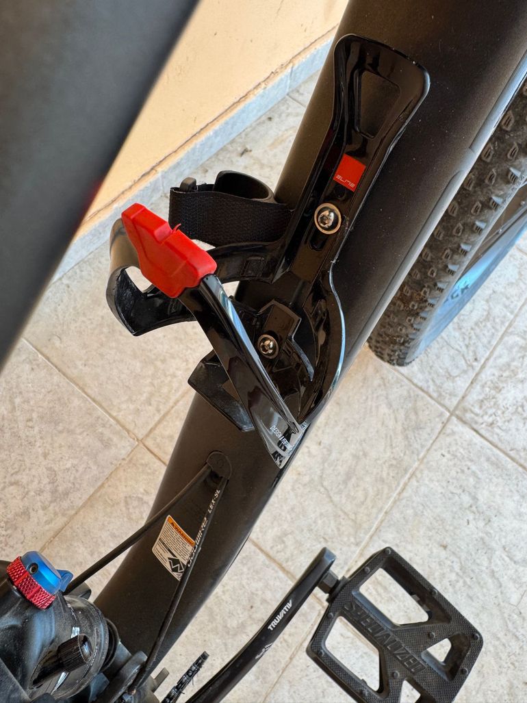 Used Trek Fuel EX 8 Plus 2019 2019 Mountainbike, Black, 27.5 — image 13 of 13
