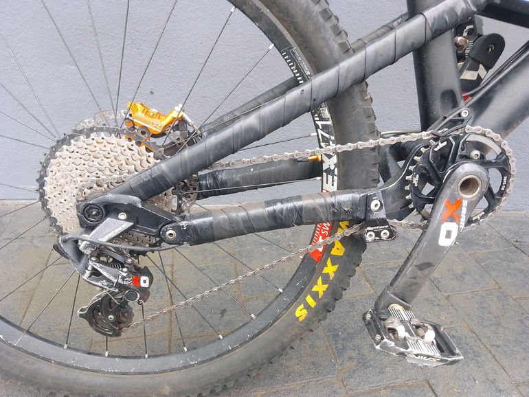Gebrauchtes Liteville 601 Mk4 Enduro Factory Machine 2018 2018 Mountainbike, Schwarz, 27.5 — Bild 3 von 6