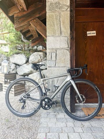 Used Enve Melee 2024 Road & Gravel, Light Gray — image 1 of 10
