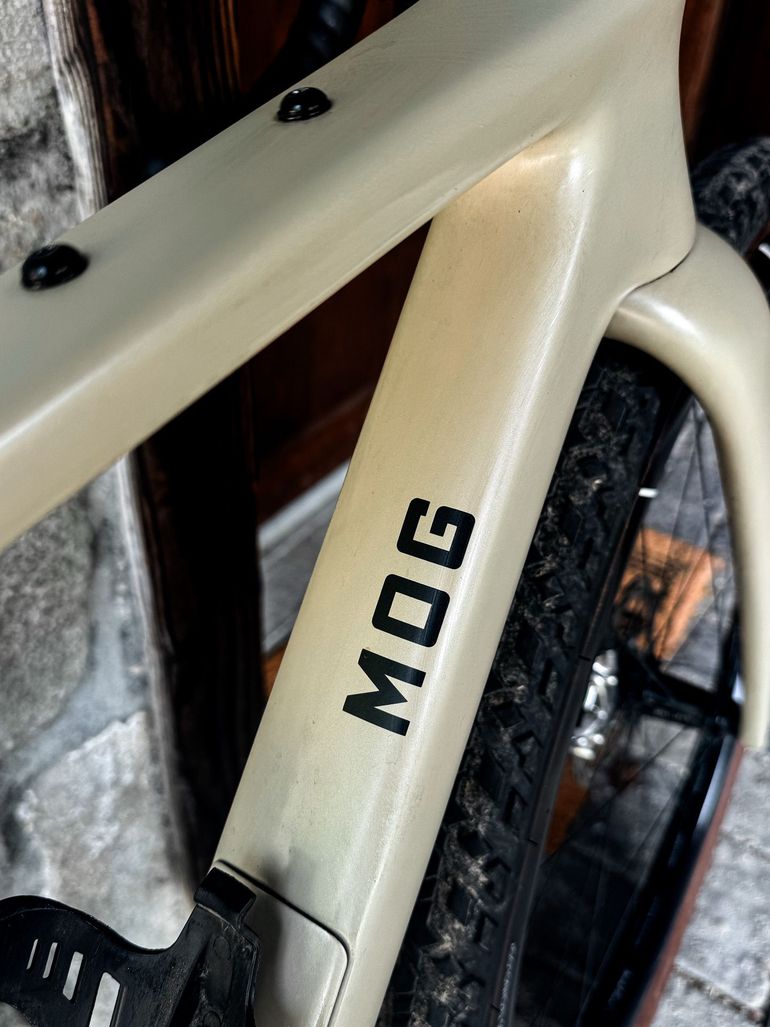 Used Enve MOG 2024 Road & Gravel, Light Gray — image 4 of 13