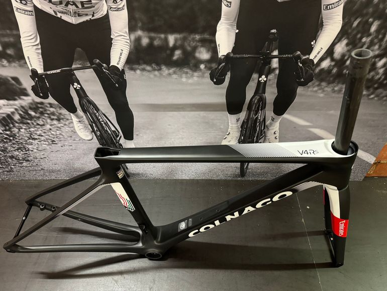 Used Colnago V4RS 2025 Road & Gravel, Black — image 3 of 3