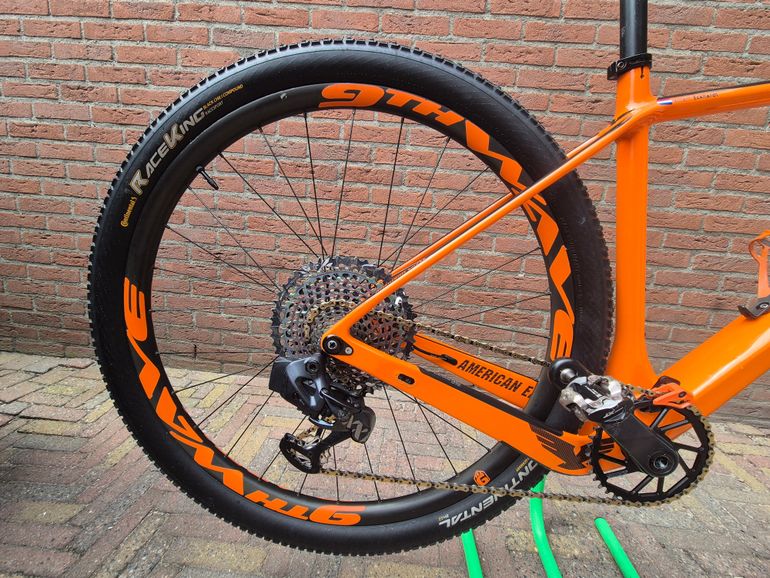 Used American Eagle 2022 Mountainbike, Orange — image 2 of 13