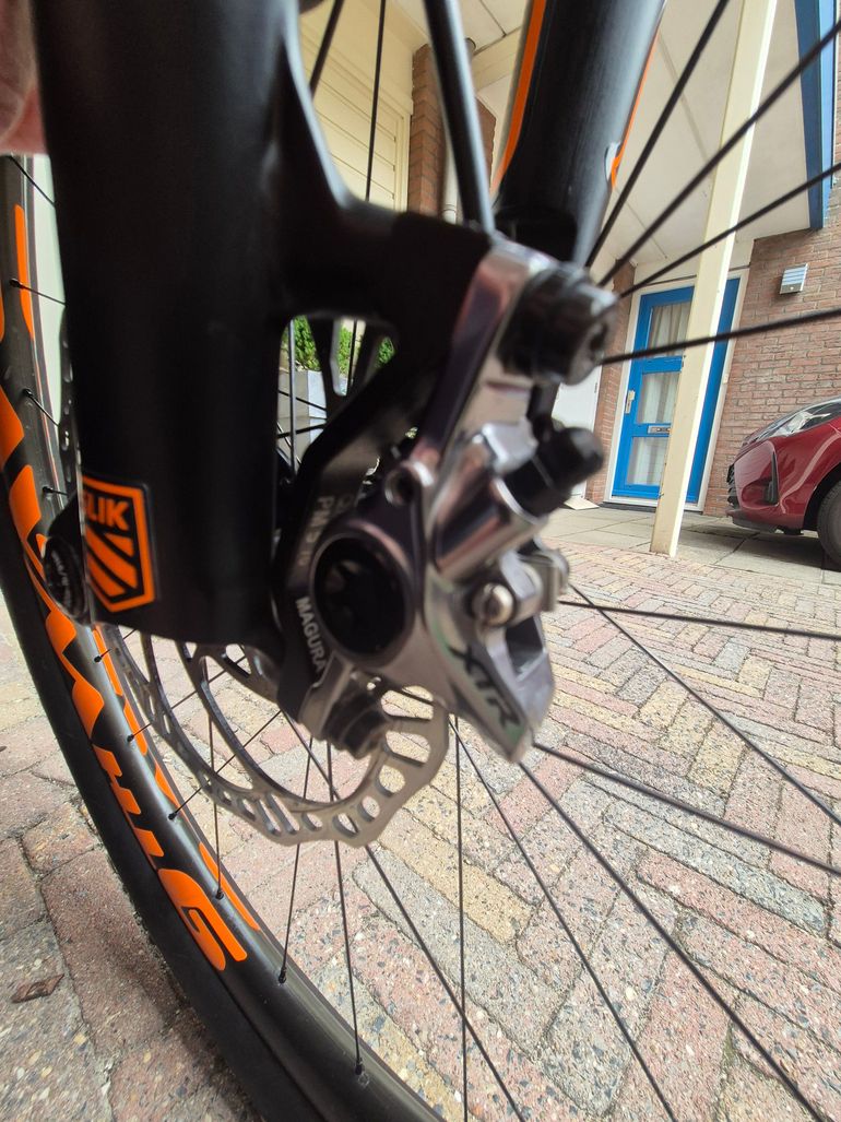 Used American Eagle 2022 Mountainbike, Orange — image 5 of 13