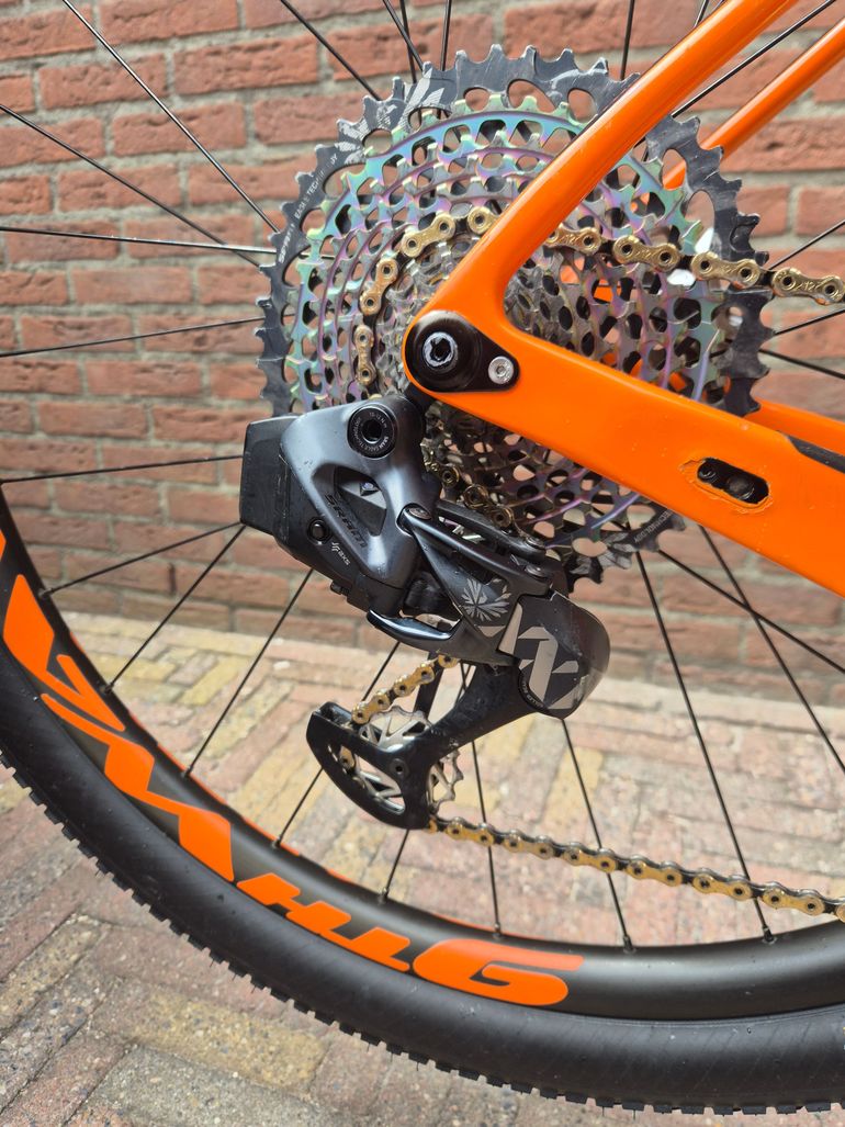 Used American Eagle 2022 Mountainbike, Orange — image 6 of 13