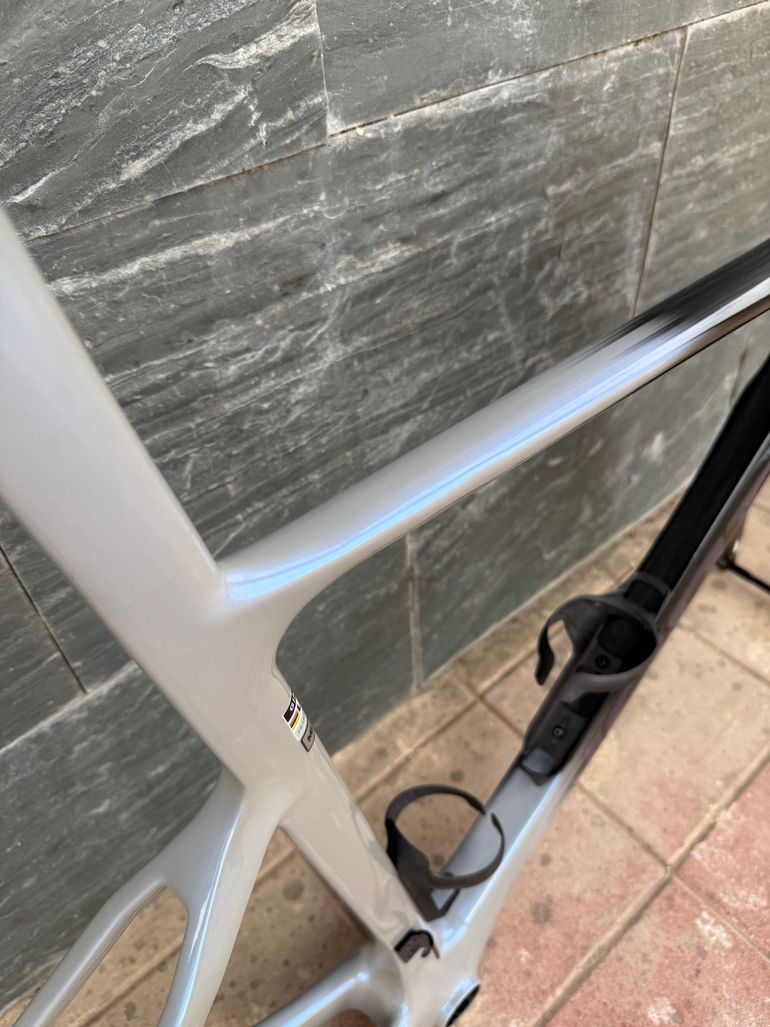 Used Giant Propel Advanced SL 0 2024 Frameset 2024 Road & Gravel, Black — image 9 of 10