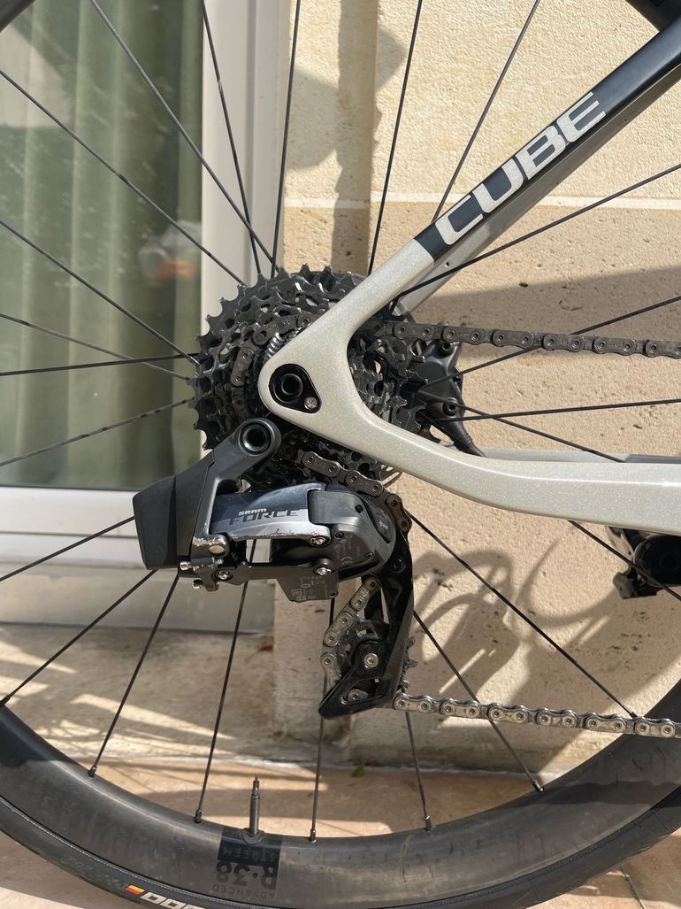 Used CUBE AGREE C:62, SL 2022 2022 Road & Gravel, Light Gray — image 10 of 17