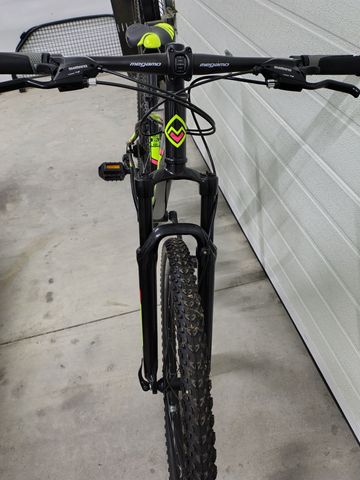 Megamo DX3 2022 2022 Mountainbike d'occasion — image 4 sur 4