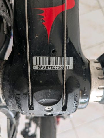 Pinarello Dogma 60.1 2013 Road & Gravel usato, Rosso — immagine 7 di 9