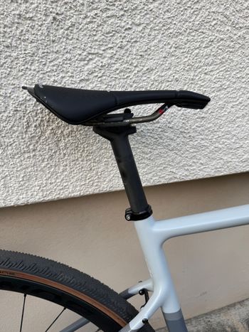 Used ARC 8 Eero 2025 Road & Gravel, Light Gray — image 11 of 18