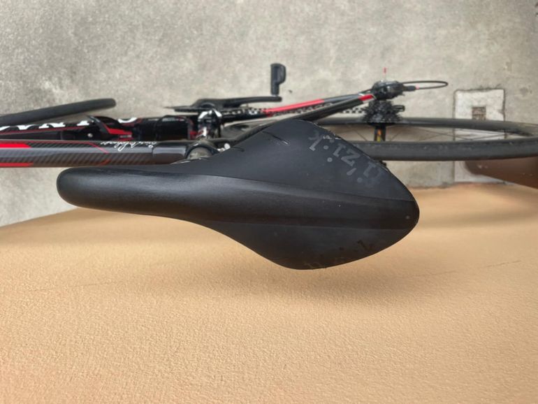 Used Colnago C60 2017 Road & Gravel, Black — image 4 of 9