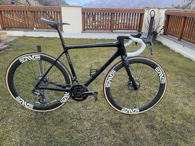 Brugt Scott Addict RC Shimano Ultegra Di2 2018 Road & Gravel