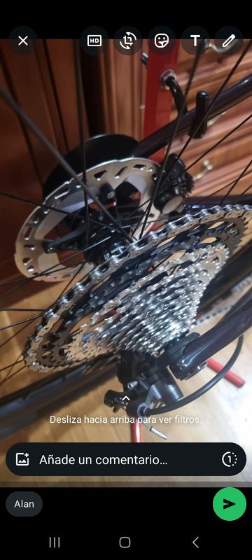 Used Lapierre Prorace CF 8.9 2023 2023 Mountainbike, Purple, 29 — image 2 of 4