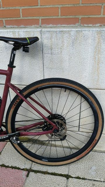 Tweedehands Megamo JAKAR 20 2021 2021 Road & Gravel — afbeelding 14 van 24