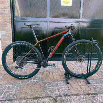 Used Cannondale F Si Carbon 2 2019 2019 Mountainbike, Black, 29 — image 1 of 6