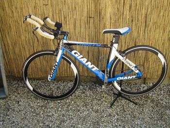 Used Giant Trinity 2011 2011 Road & Gravel, White — image 1 of 3