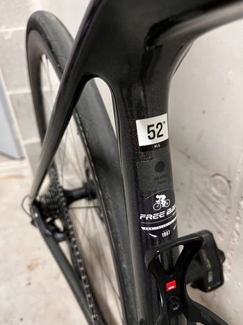 Used Trek Sl6 2021 Road & Gravel, Black — image 4 of 4