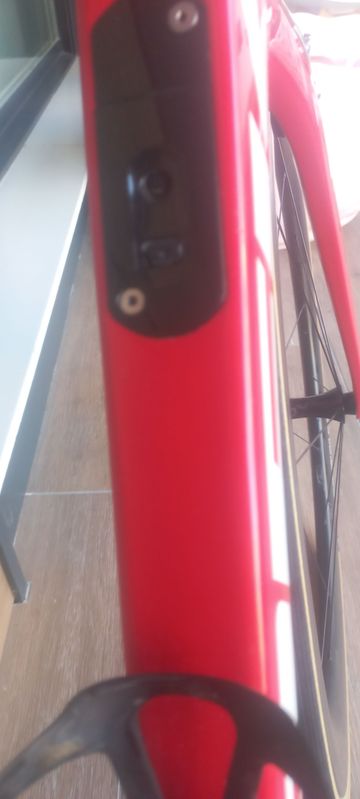 Used Trek Madone Sl6 2020 2020 Road & Gravel, Red — image 8 of 8