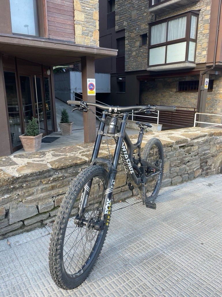 Tweedehands Santa Cruz V10 CC X01 2017 2017 Mountainbike — afbeelding 4 van 5