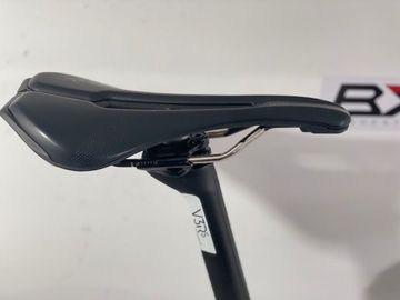 Used Colnago V3Rs Disc 2021 Road & Gravel, Black — image 4 of 16